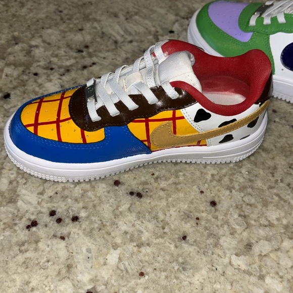 Nike Air Force 1 - Picture 5 of 8